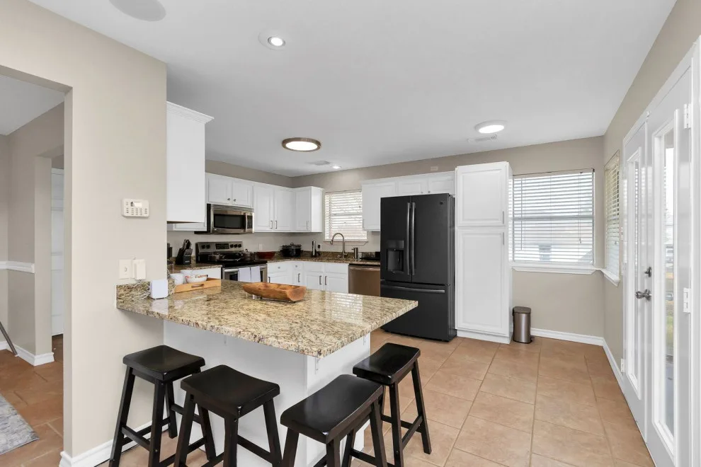 Conroe Lake Vacation Rental by Leisure Blvd - Photo 18