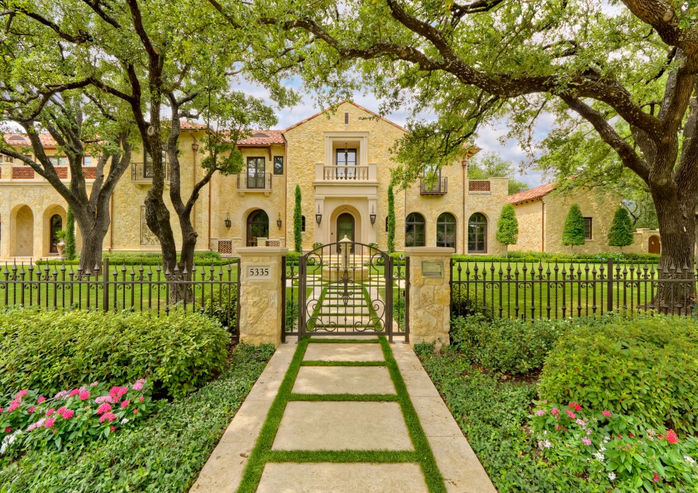 Meaders by Harold Leidner Landscape Architects - Photo 7