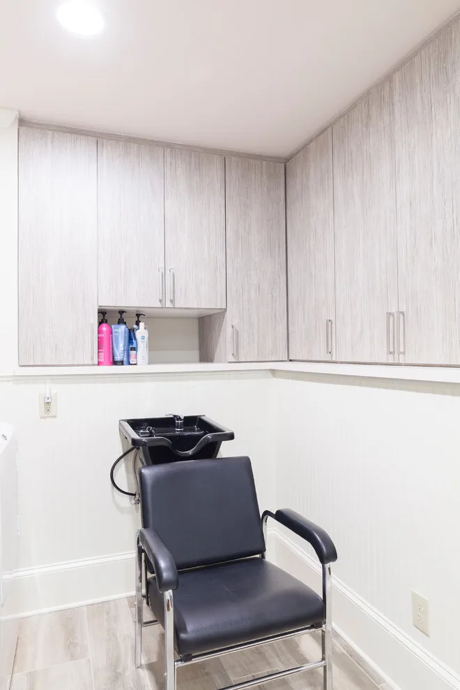Complete Home Renovation with Hair Salon by Mi-Kin Creations, Inc. - Photo 17
