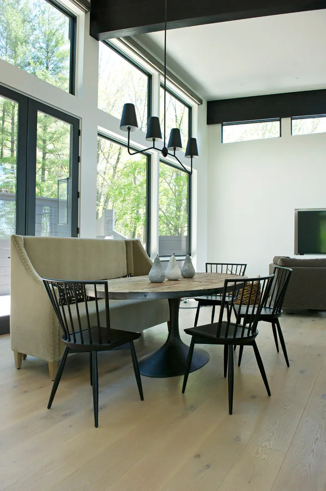 Contemporary Lakeside Retreat by Bailey & Weiler Design/Build - Photo 5