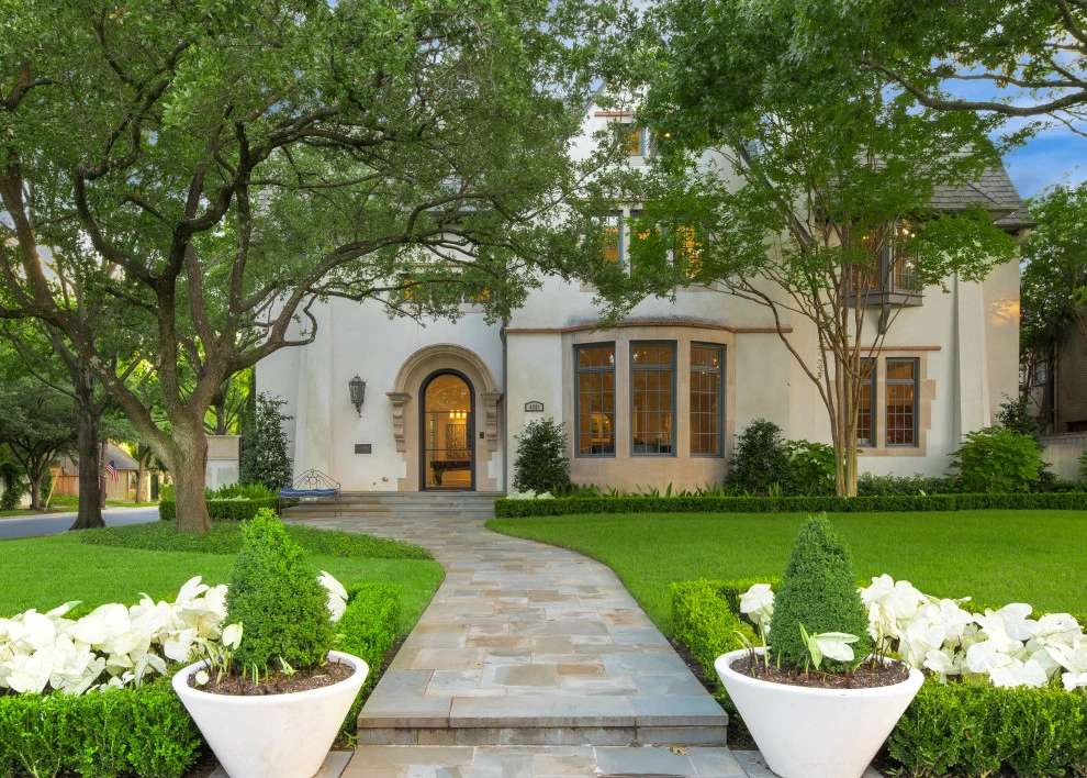Windsor by Harold Leidner Landscape Architects - Photo 5