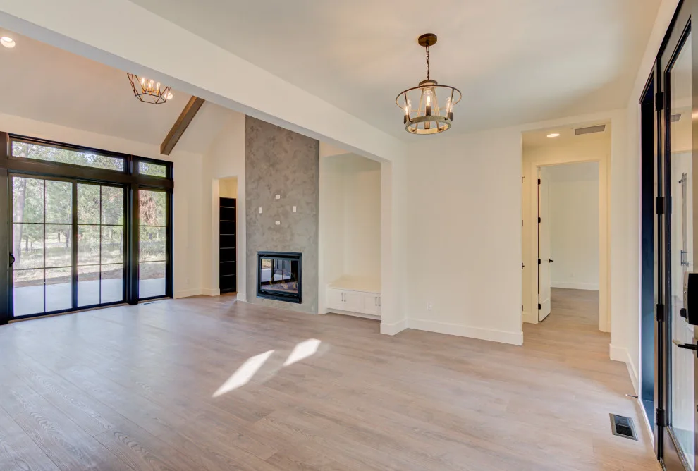 Seasonal Rental Vacation Home in Sunriver, Oregon by Lifestyle Homes, Home Builders - Photo 9