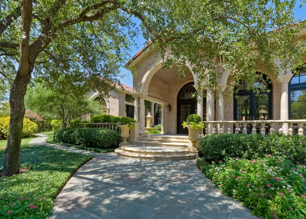 Mediterranean: Robledo #2 by Harold Leidner Landscape Architects - Photo 5