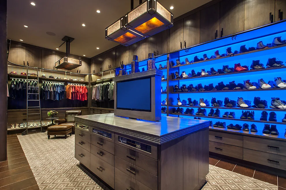 Rustic Discovery by Red Rock Design-Build And Red Rock Pools And Spas - Photo 21