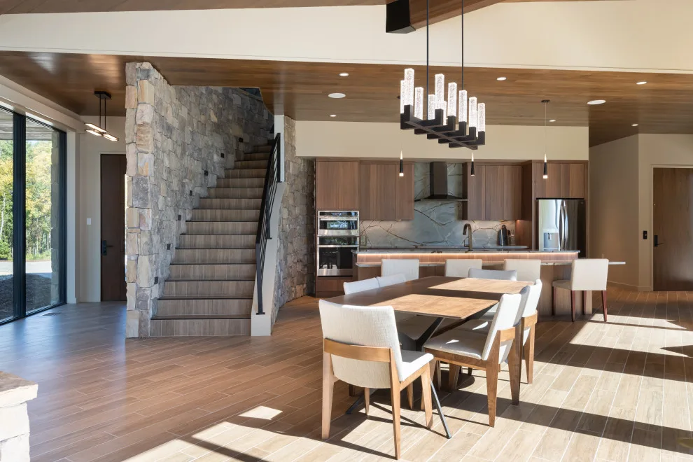 Contemporary Laurel Ledge by Living Stone Design + Build - Photo 14