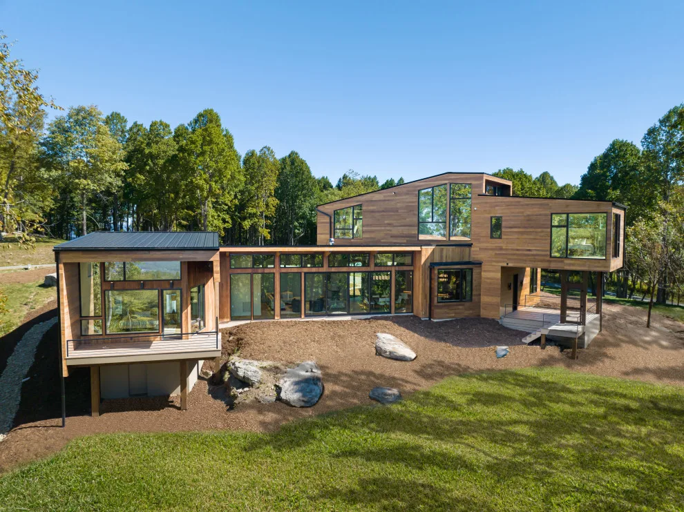 Contemporary Laurel Ledge by Living Stone Design + Build - Photo 4