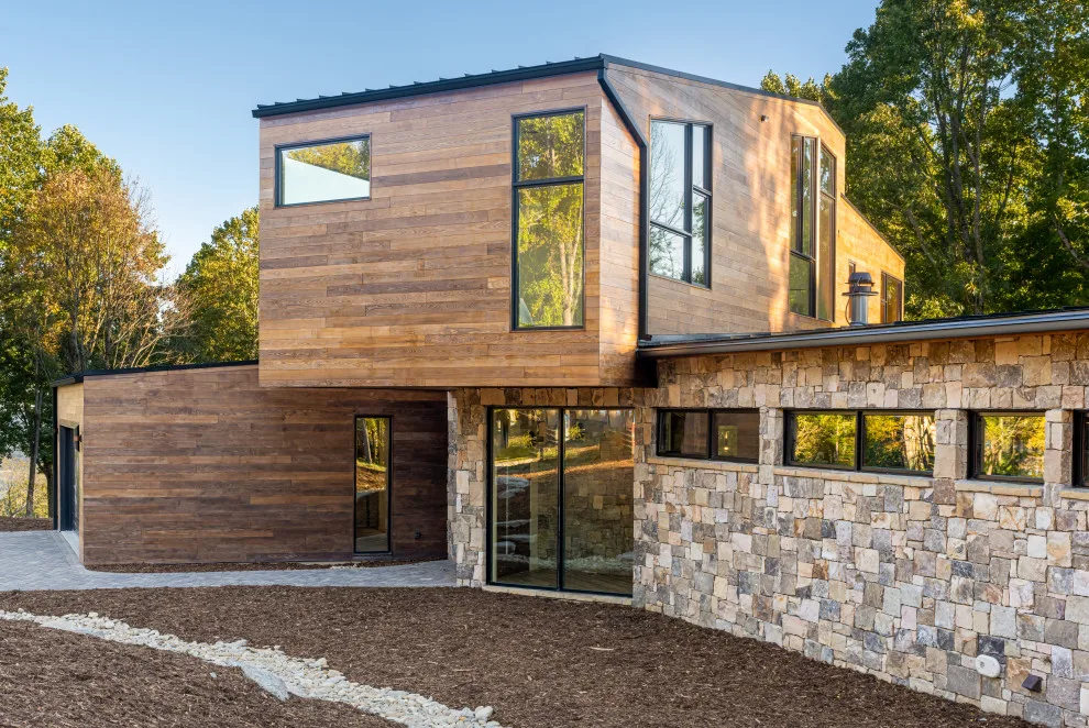 Contemporary Laurel Ledge by Living Stone Design + Build - Photo 16