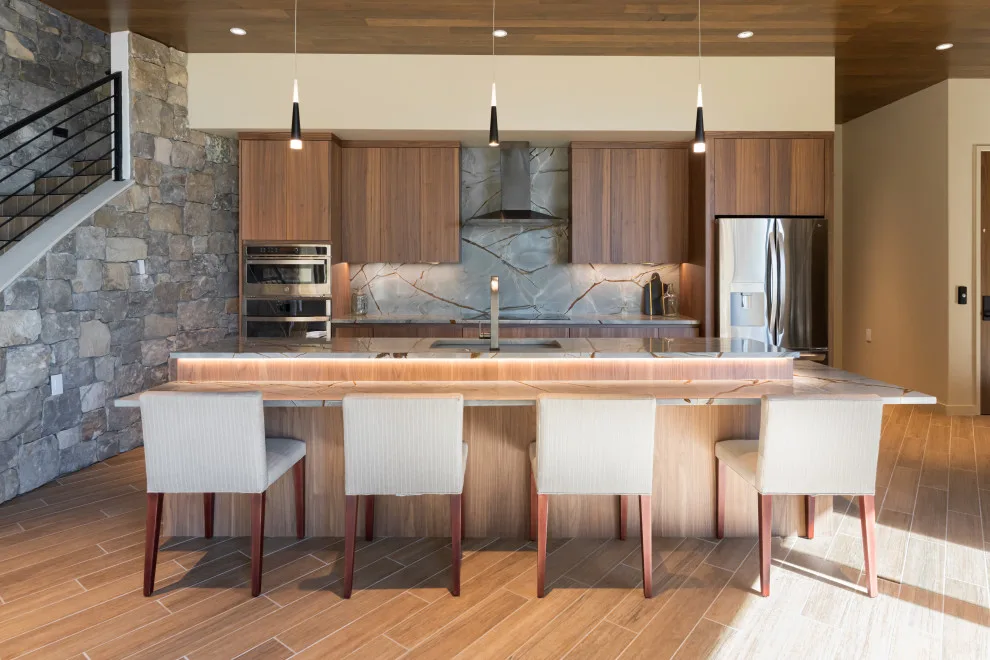 Contemporary Laurel Ledge by Living Stone Design + Build - Photo 2