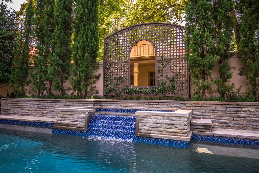 Highland Park Pool Garden by Harold Leidner Landscape Architects - Photo 2