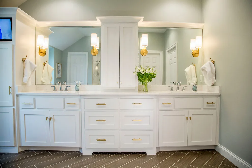 Leawood Primary Bathroom by Stumpff HomeWorks, LLC - Photo 11