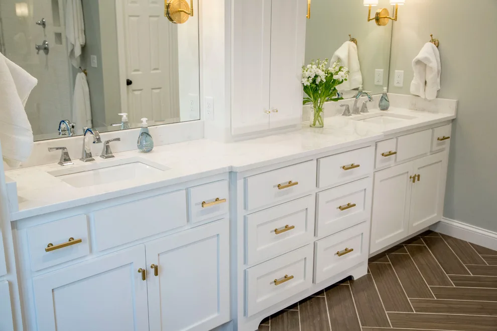 Leawood Primary Bathroom by Stumpff HomeWorks, LLC - Photo 10