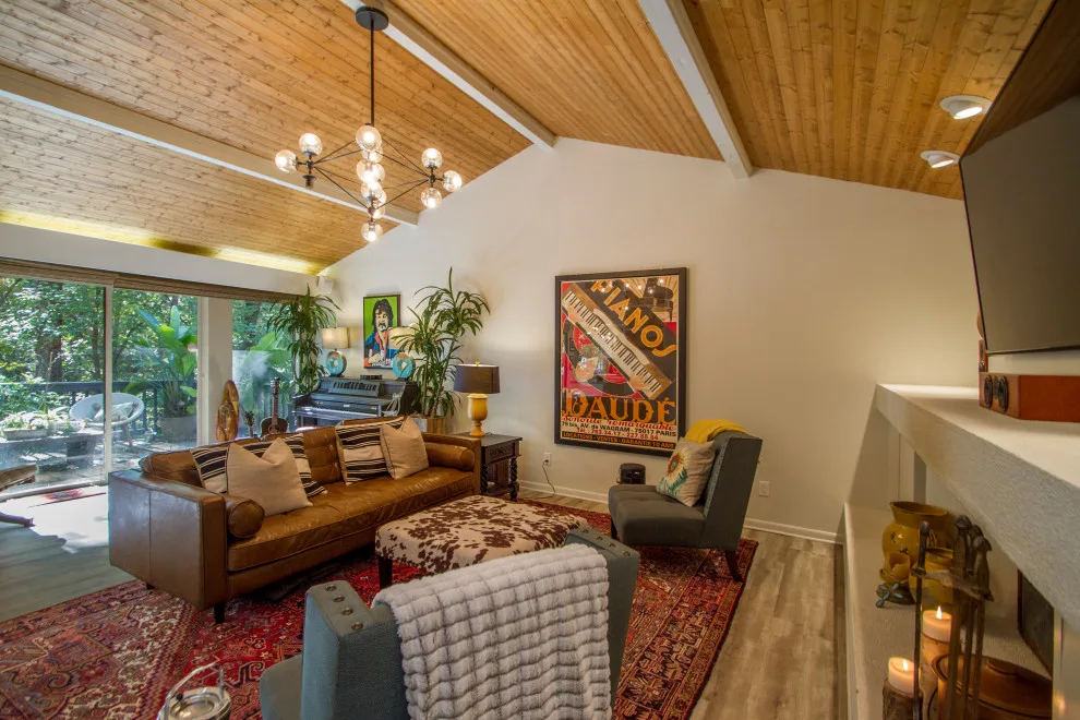 Leawood Canopy Retreat by Dwellings, Inc. - Photo 8