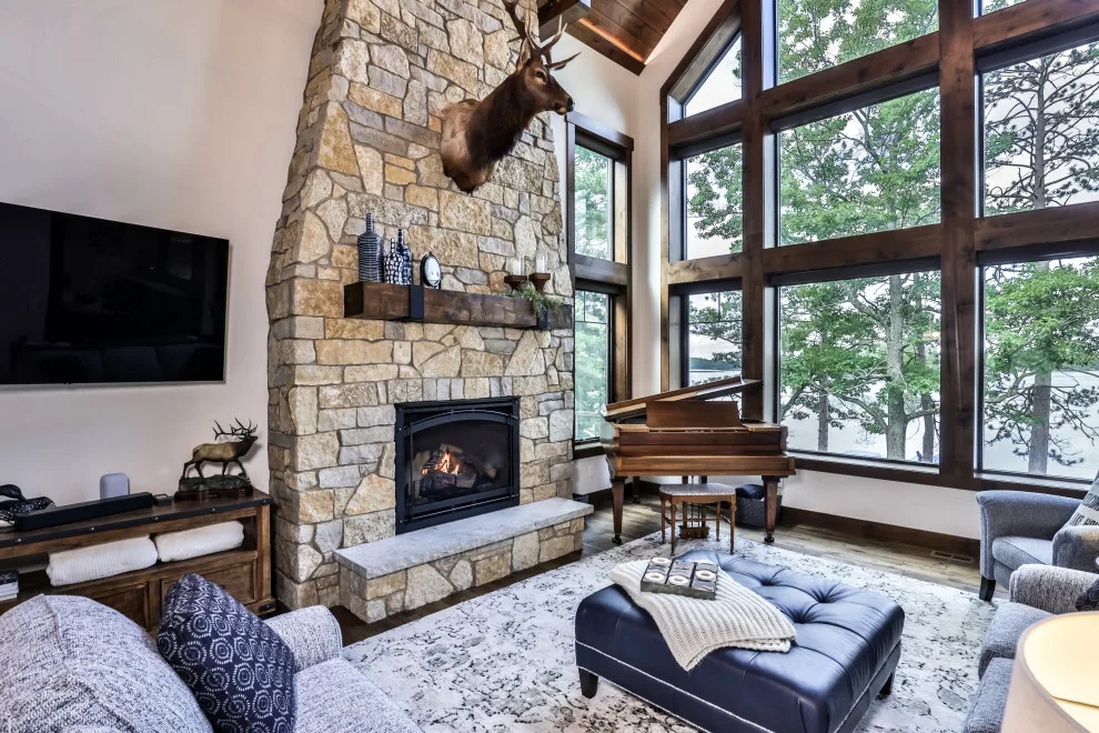Heritage Residence by Schultz Building Inc - Photo 3