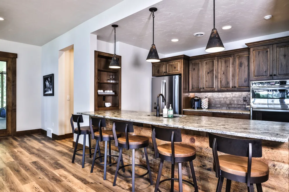 Heritage Residence by Schultz Building Inc - Photo 31
