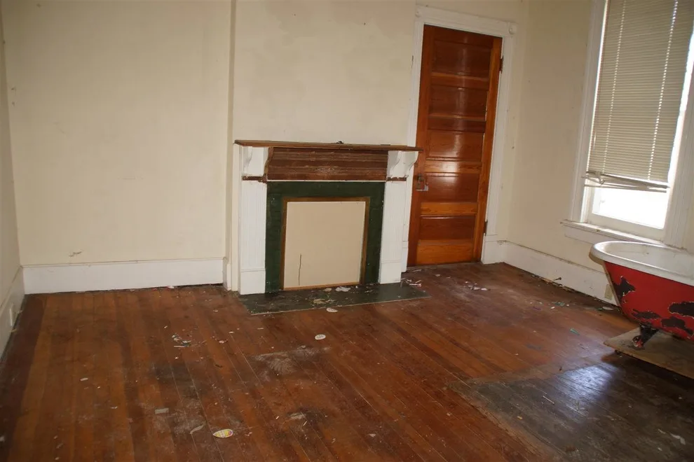 Fayette Park - Heritage Restoration by Bennett Clark Properties - Photo 10