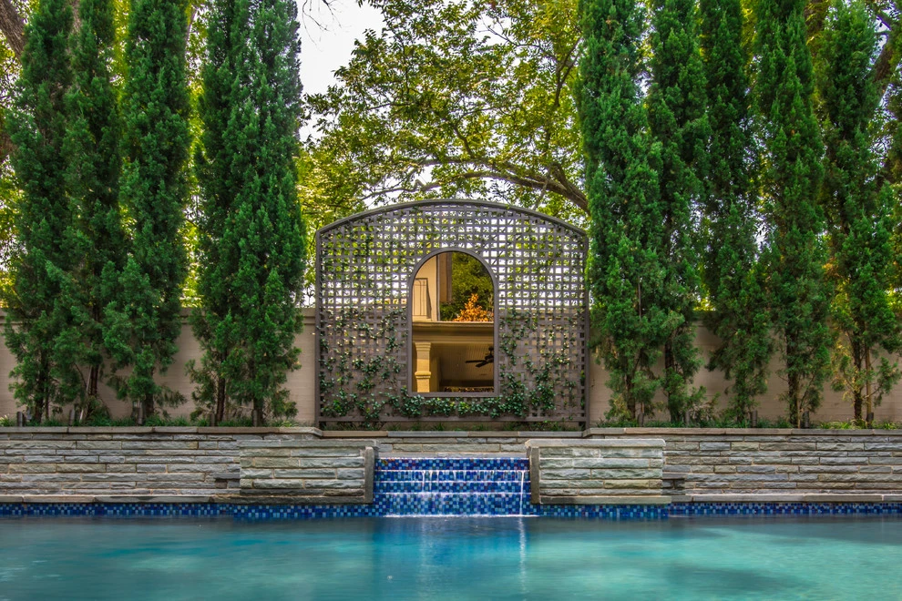 Highland Park Pool Garden by Harold Leidner Landscape Architects - Photo 14