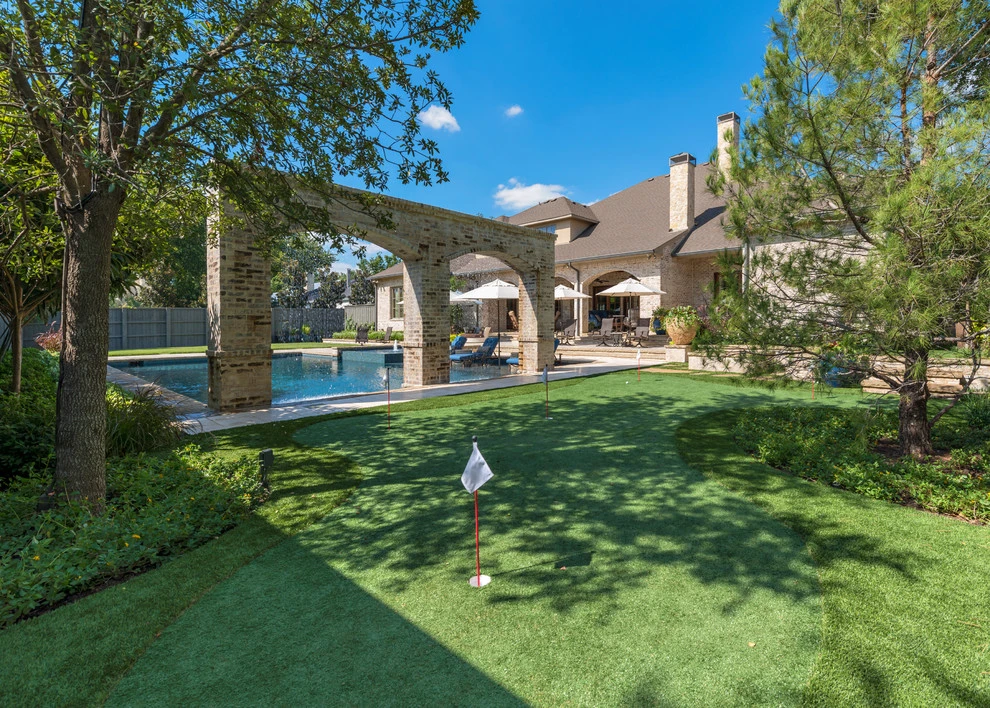 Dallas Pool & Backyard Transformation by Harold Leidner Landscape Architects - Photo 8