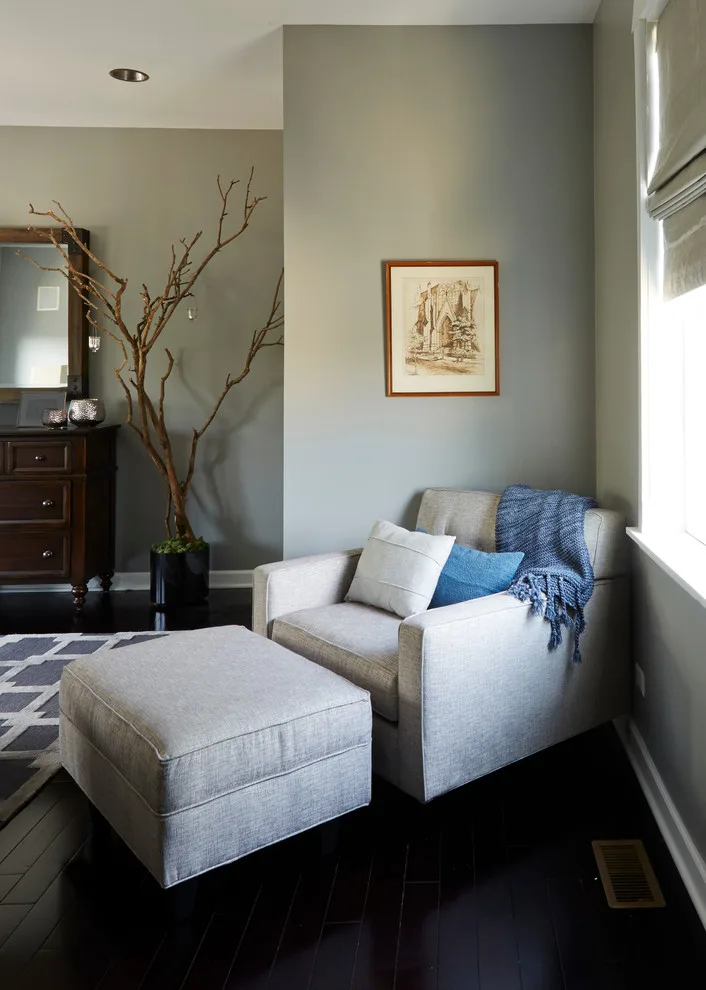 Lincoln Park Single Man's Apartment by Inspired Interiors - Design. Build. Furnish. - Photo 15