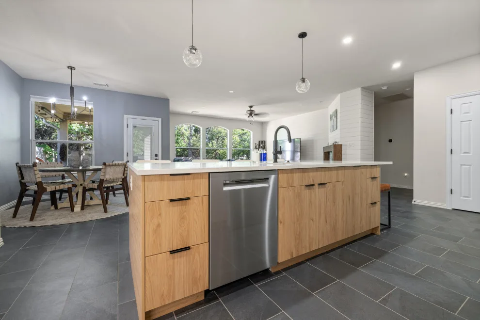 Cedar Park - Kitchen and Bath Renovation and Office Transformation at Linden Loop by TRS Build - Photo 53
