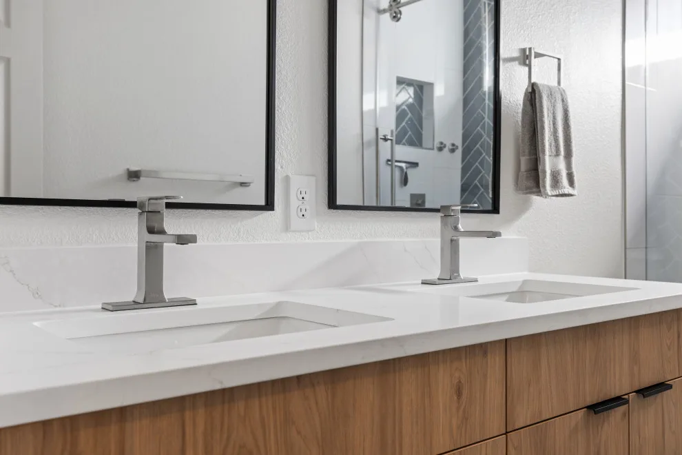 Cedar Park - Kitchen and Bath Renovation and Office Transformation at Linden Loop by TRS Build - Photo 47