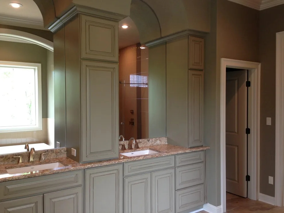 Small Mazarn by Hughes Design And Construction, Inc. - Photo 10