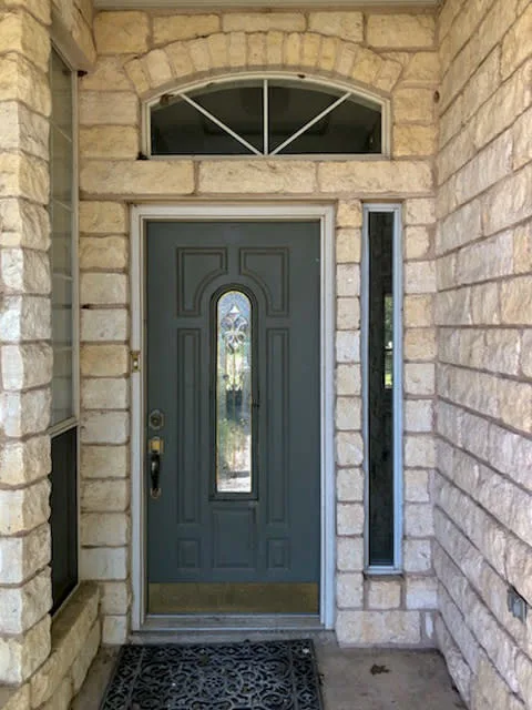 1980s Residence Redesign in Transitional Style by Julianne's Design & Build - Photo 4