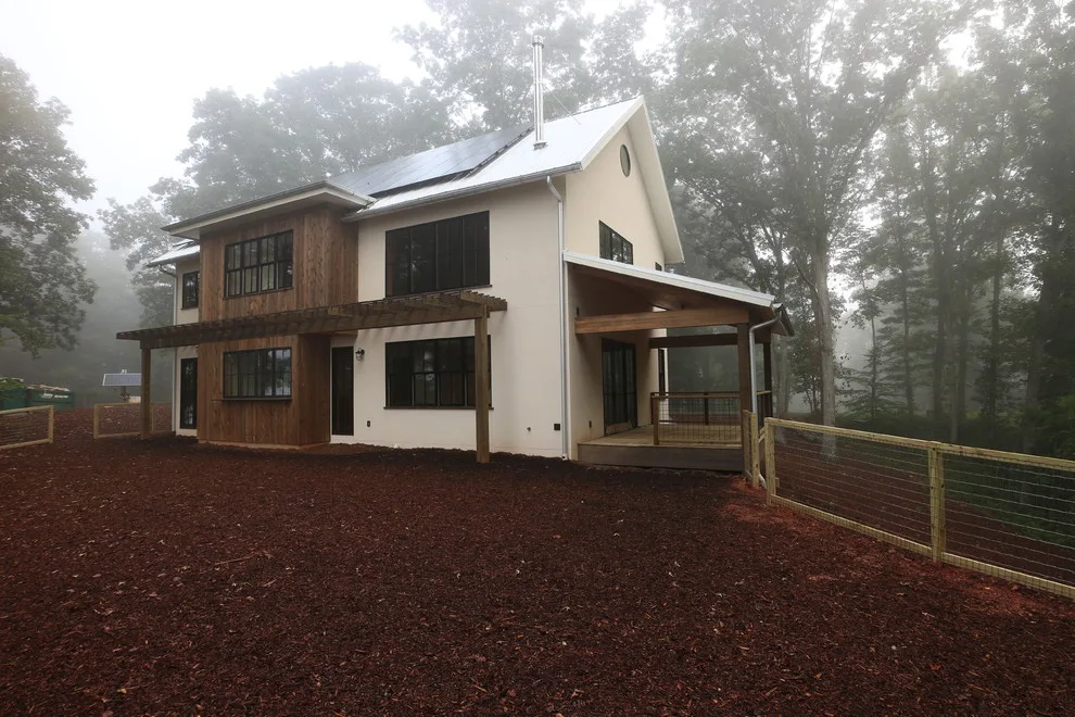 Farm View Family Residence by Mountain Sun Building & Design - Photo 7