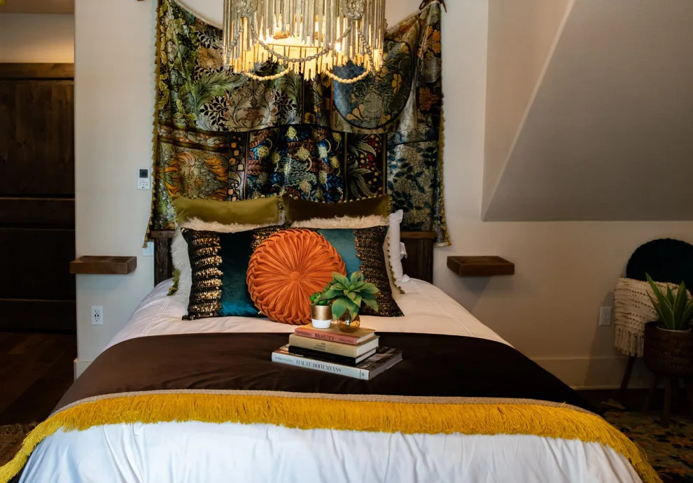 Boutique Hotel Design for Hotel Lucy by Julianne's Design & Build - Photo 33