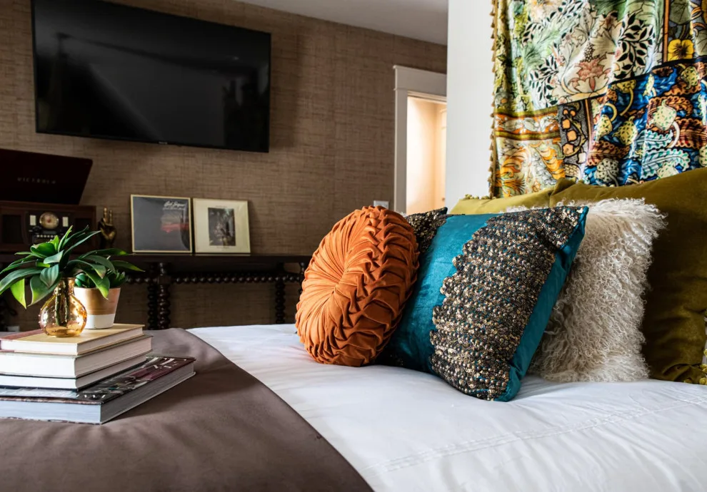 Boutique Hotel Design for Hotel Lucy by Julianne's Design & Build - Photo 35