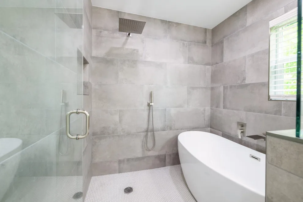 Austin Complete Home Renovation by TRS Build - Photo 27