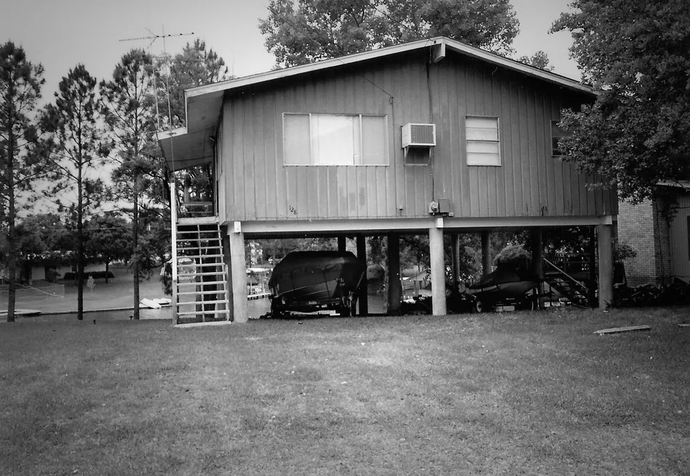 Glen Oaks Avenue by Realty Restoration, LLC - Photo 18