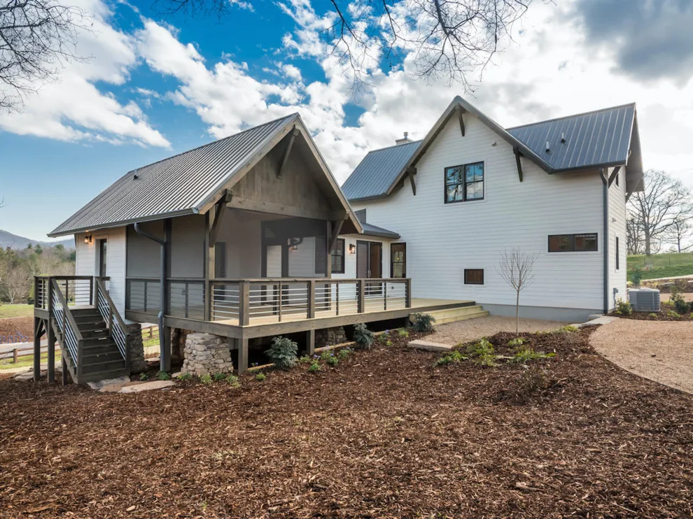 Contemporary Farmhouse by WSM Craft - Photo 8