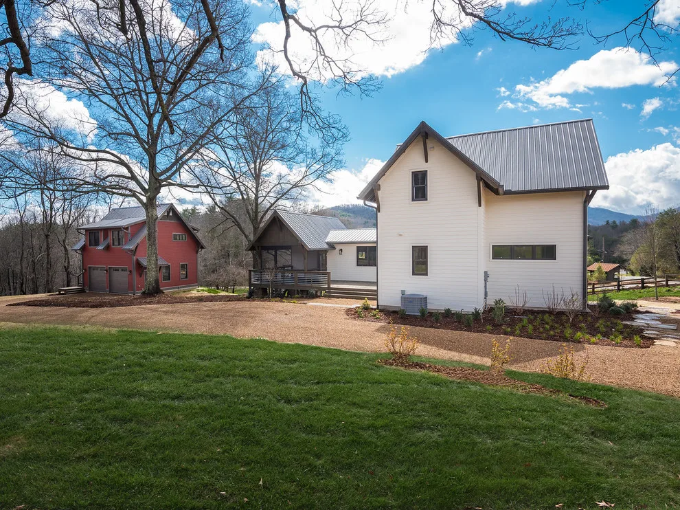 Contemporary Farmhouse by WSM Craft - Photo 37