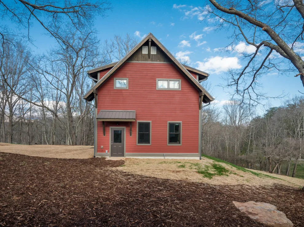 Contemporary Farmhouse by WSM Craft - Photo 15