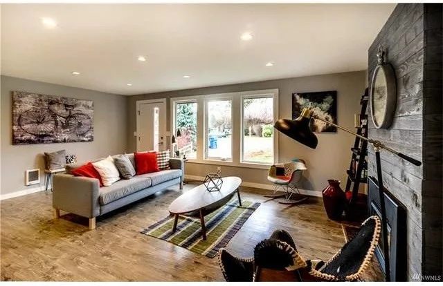 Lounge Area by United Signature Tacoma - Photo 15