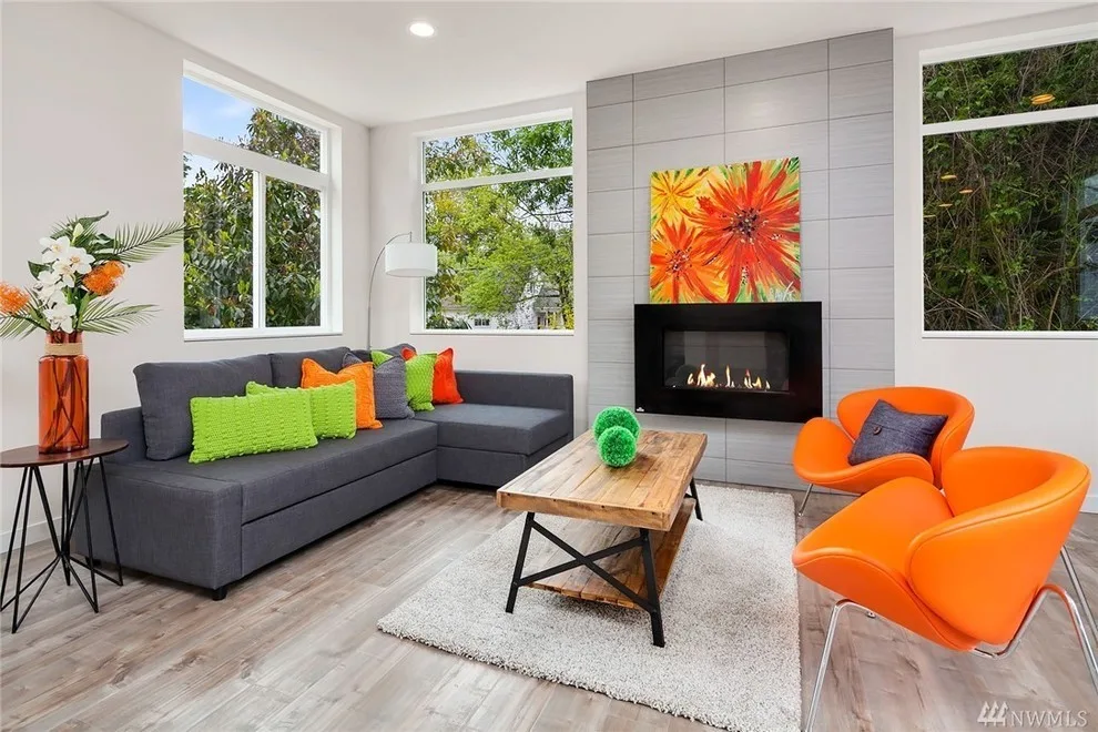 Lounge Area by United Signature Tacoma - Photo 12