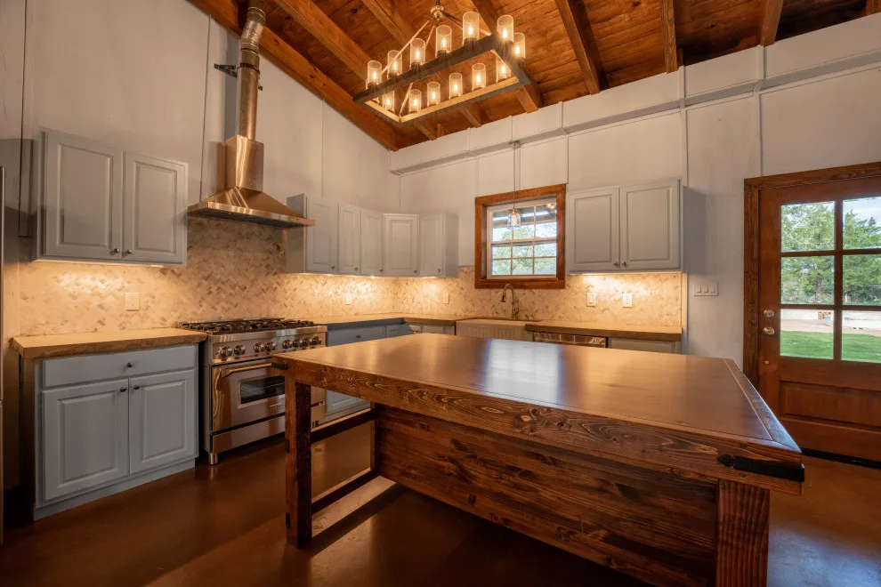 Blazer Residential Inc - Photo 13