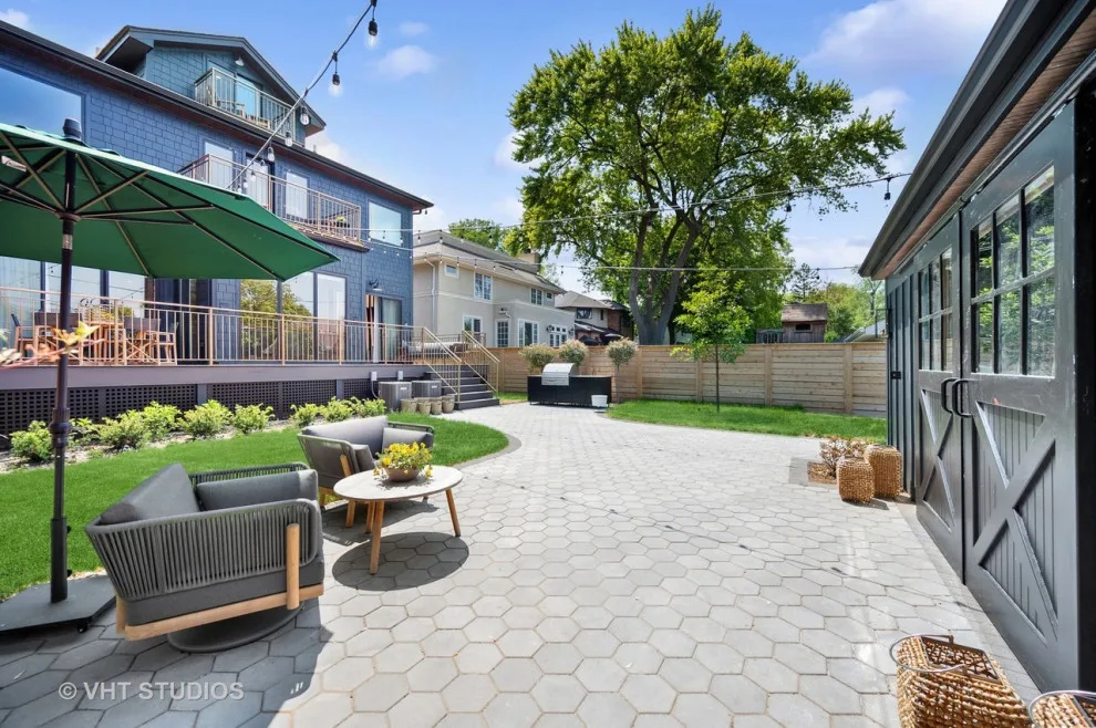 The Living Art - Wilmette Concept Residence by Inspired Interiors - Design. Build. Furnish. - Photo 15