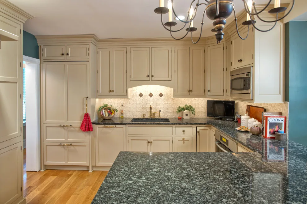 Kitchen and Dining Room Expansion by Penn Contractors Inc - Photo 18