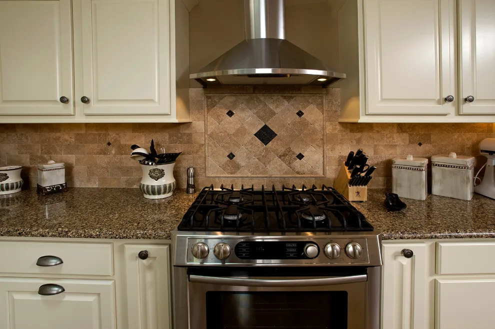 Kitchen and Dining Room Expansion by Penn Contractors Inc - Photo 16