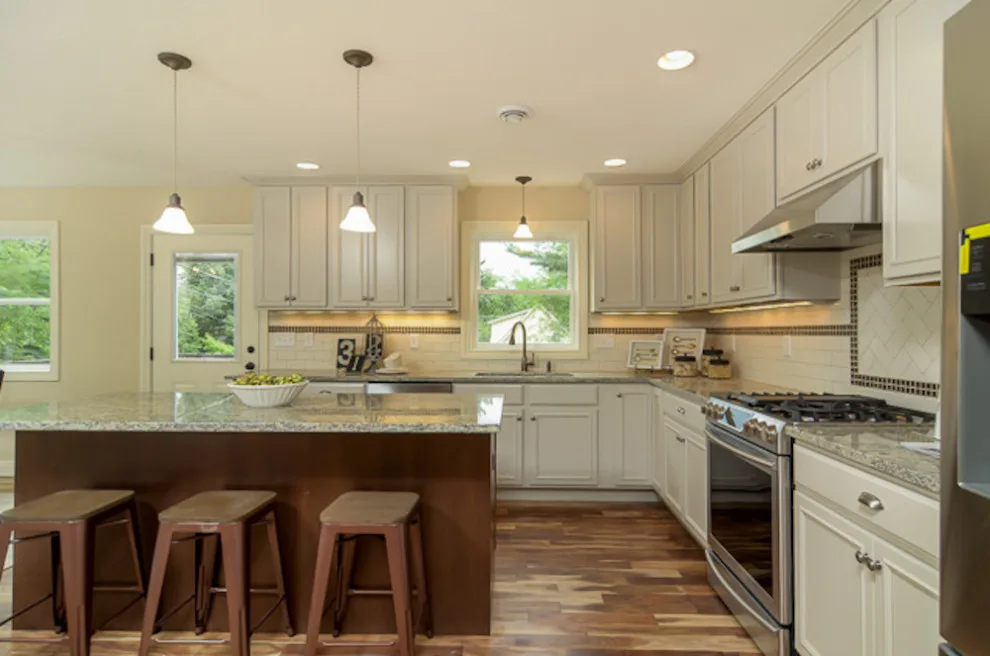 Second Story Addition to Highland Park by TRIO Design And Build - Photo 6