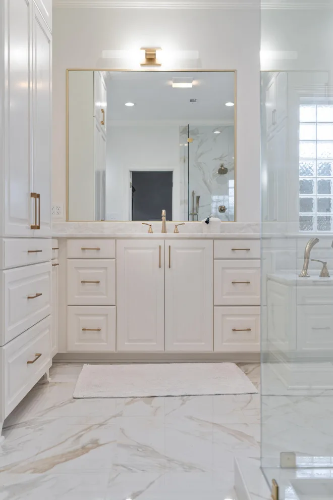 Spacious Master Bathroom by Jackson Construction, Inc. - Photo 4