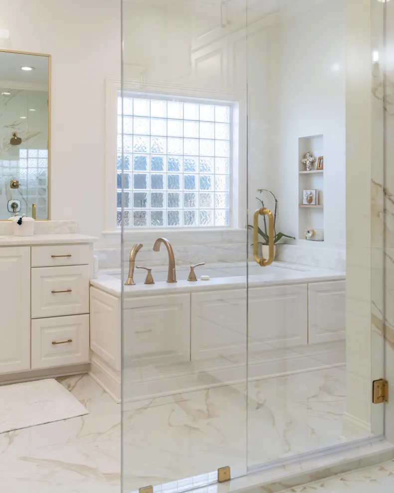 Spacious Master Bathroom by Jackson Construction, Inc. - Photo 6