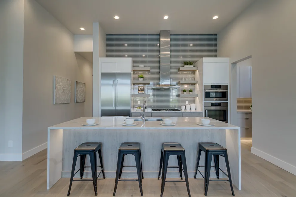 Contemporary Revamp by Solitude Homes - Photo 5