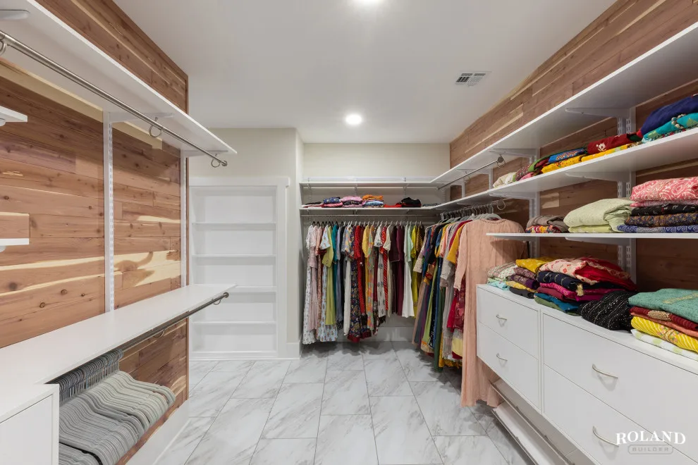 Roland Builder, Inc. - Photo 9