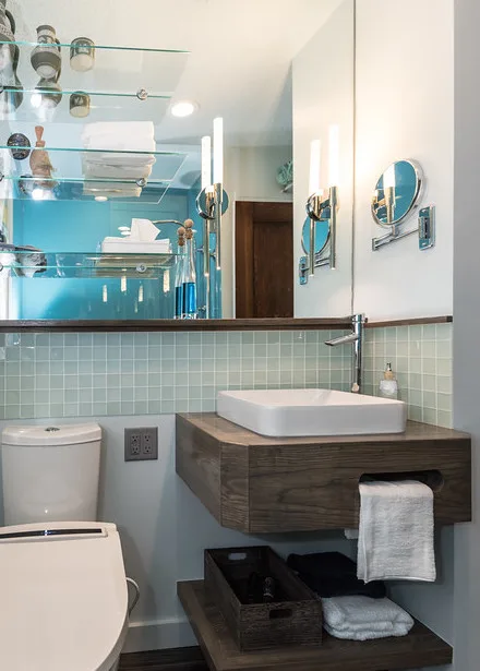 Shimmering Lustrolite Bathroom by Dana King Design Build Remodeling - Photo 4