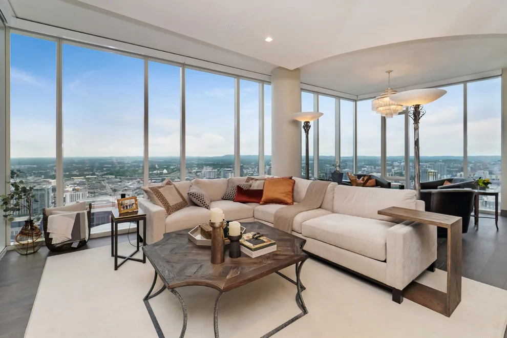 Upscale Apartment - Nashville City Center by Trace Ventures - Photo 3