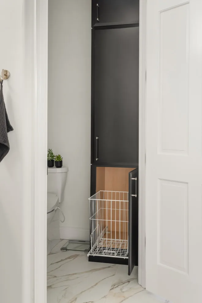 Contemporary Luxury Primary Bathroom by Sarah Kraus Bartelson - S&W Kitchens - Photo 4