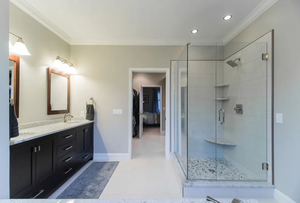 LZ Executive Suite by Labra Design Build - Photo 17