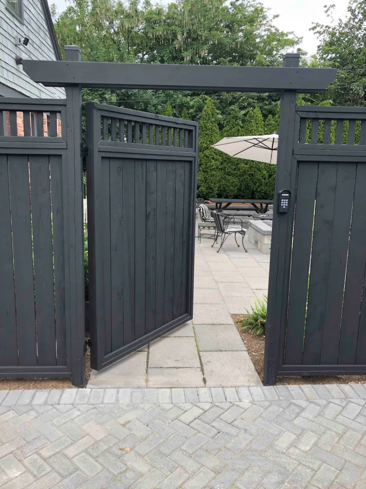 Magnolia Outdoor Space and Landscaping by Castello Design Build - Photo 4